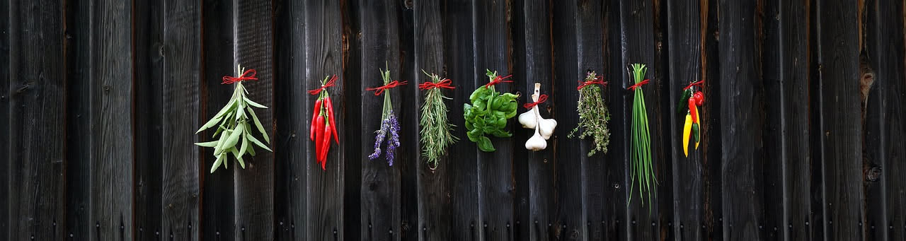 Aromatiche sul davanzale: come averle fresche tutto l'anno