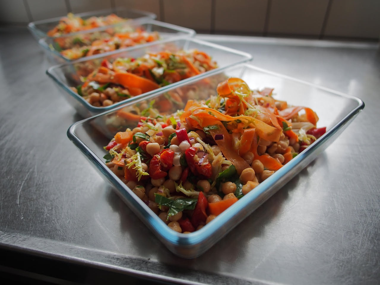 Batch cooking domenicale: come risparmiare davvero sulla spesa settimanale