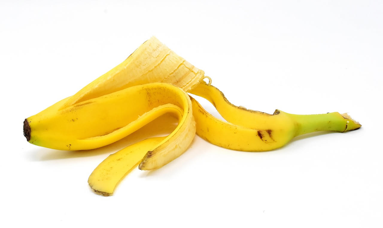 Bucce di banana per le piante: come usarle come fertilizzante naturale