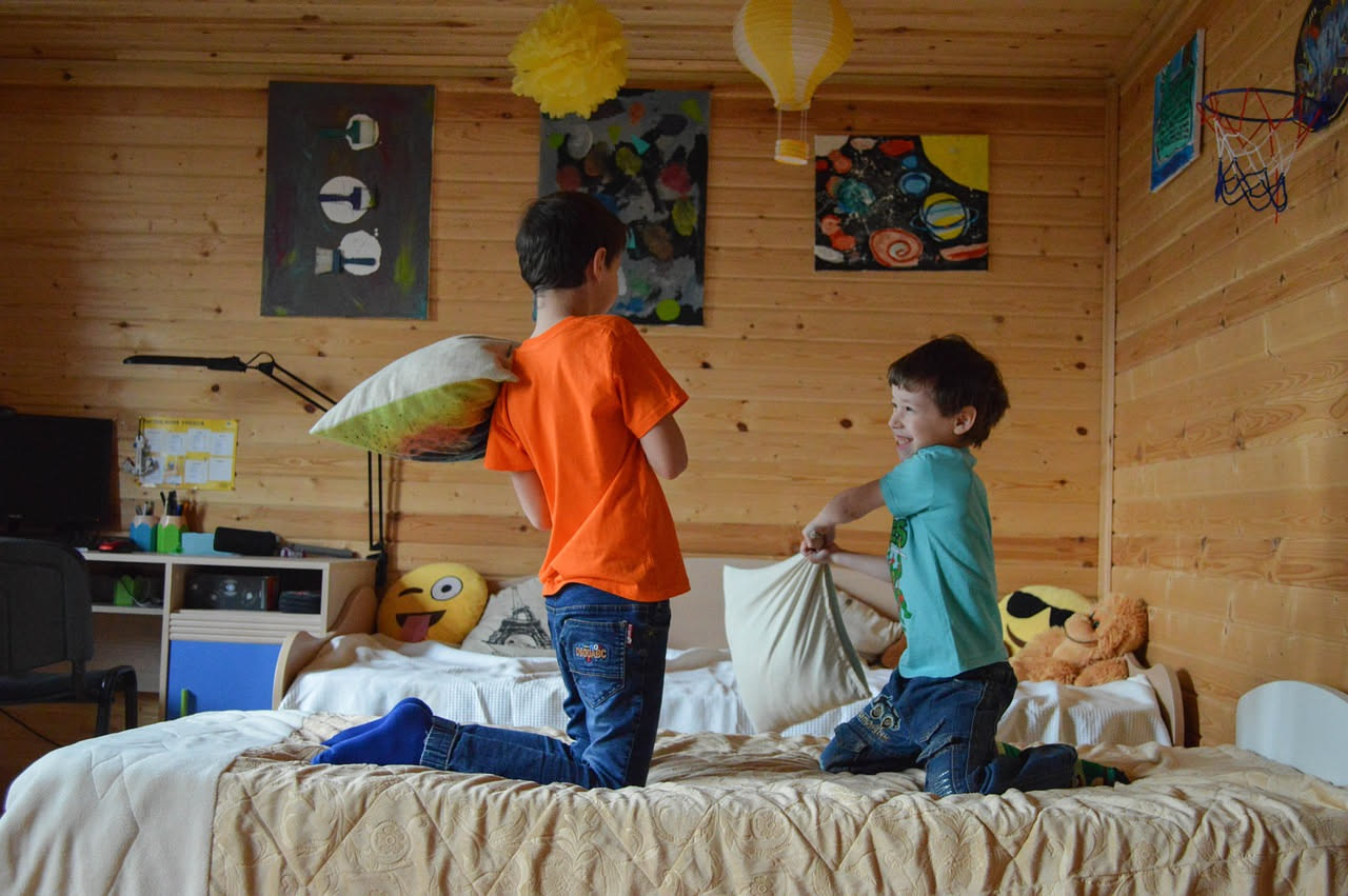 Camera dei bambini: 9 regole per uno spazio che cresce con loro